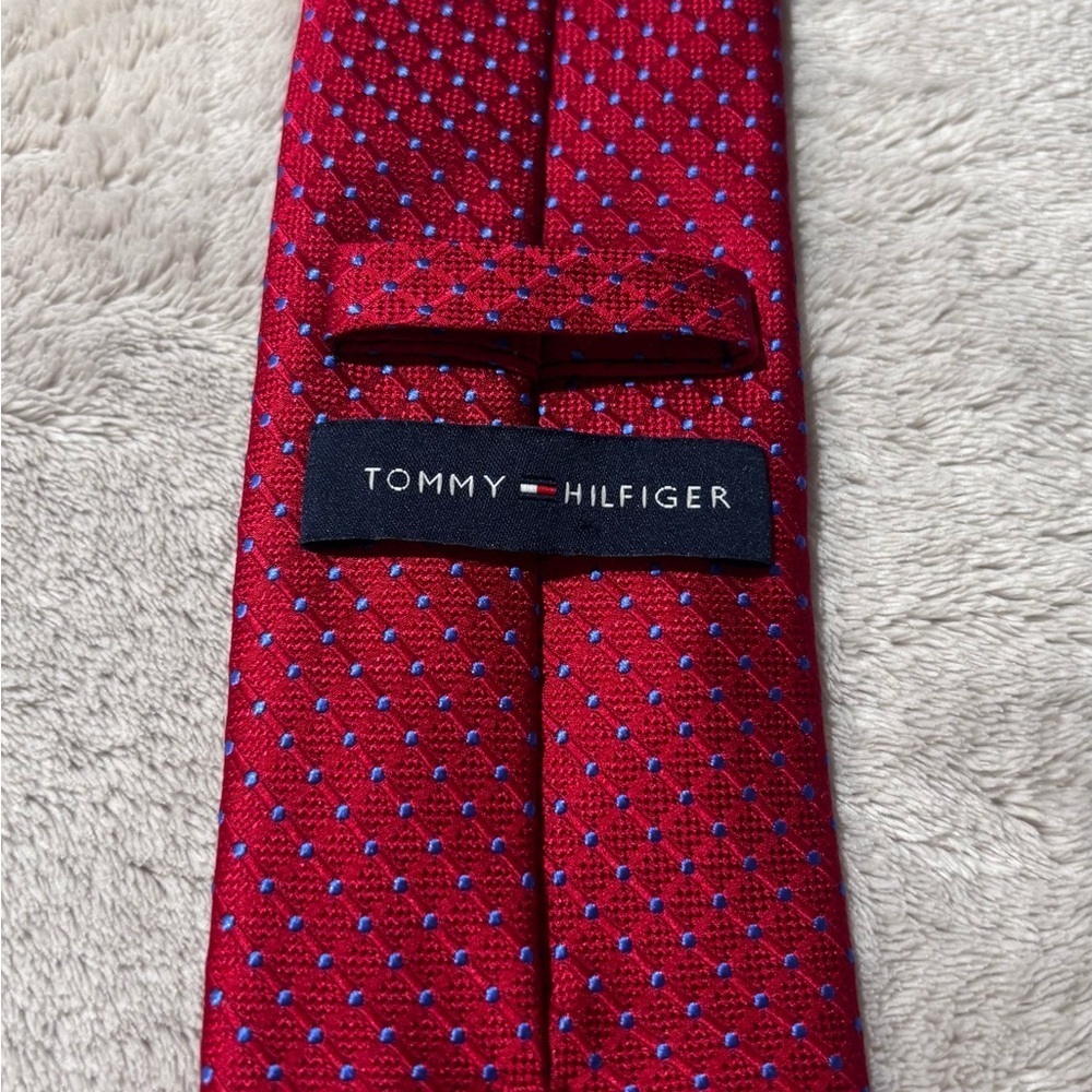 Tommy Hilfiger Red Tie with Blue Accents - Picture 2 of 6
